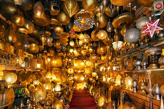 Souks de Marrakech - Boutique vendant des lustre